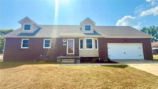 $275,000 | 804 East 22nd Street, Fort Scott, KS 66701