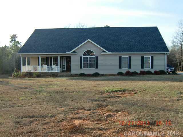 1117 Cedar Hills Lane Lancaster, SC 29720 - Photo 1 of 16