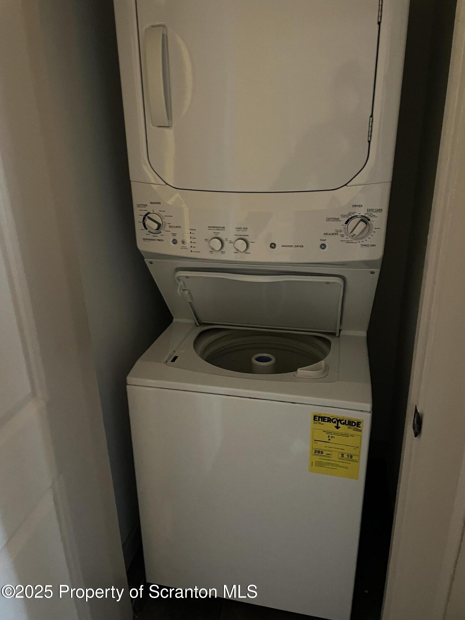 322 Penn Avenue, Unit 1 Scranton, PA 18503 - Photo 4 of 6 IMG_6776