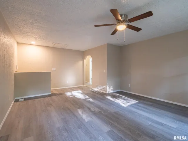 $264,500 | 7711 Linden Lane, Delavan, IL 61734