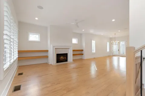 $1,250,000 | 1719 B 15th Avenue South, Nashville, TN 37212