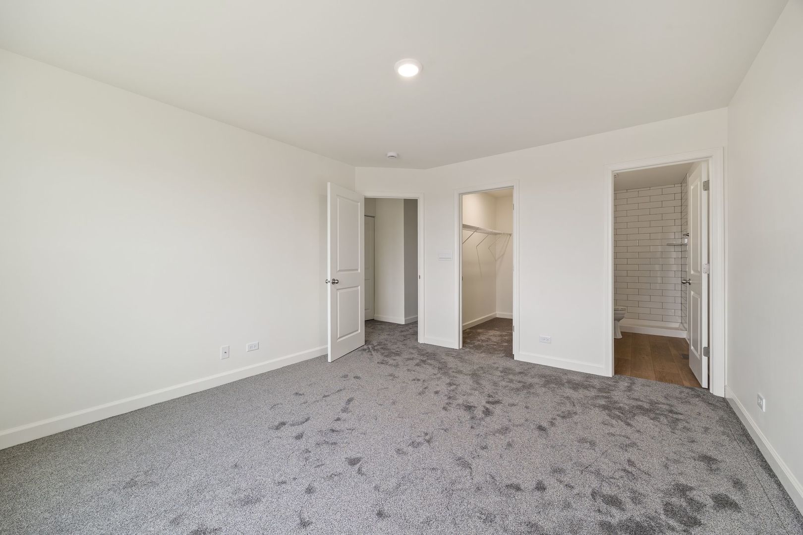 2463 BELLA Drive Pingree Grove, IL 60140 - Photo 16 of 24 a view of an empty room