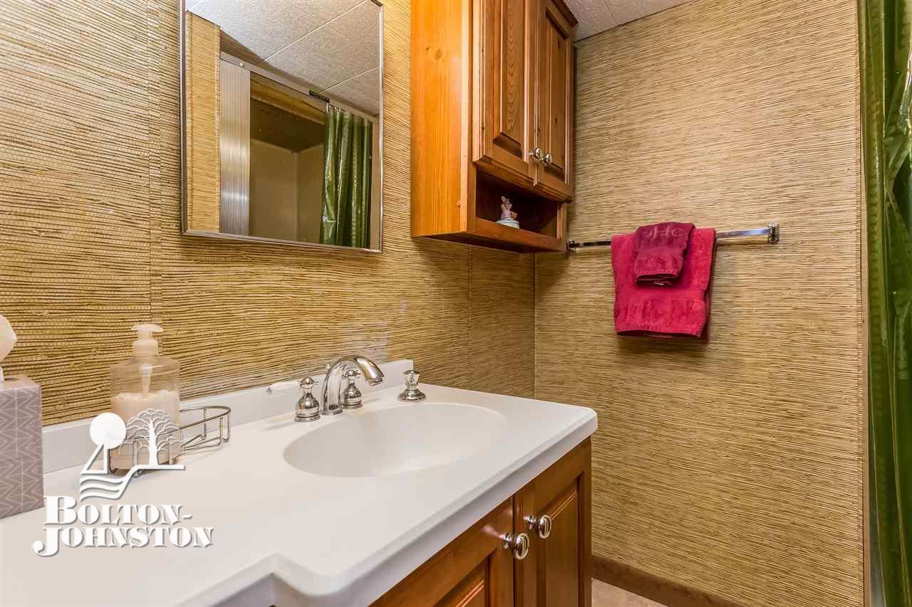 1366 Bishop Road Grosse Pointe Park, MI 48230 - Photo 26 of 50