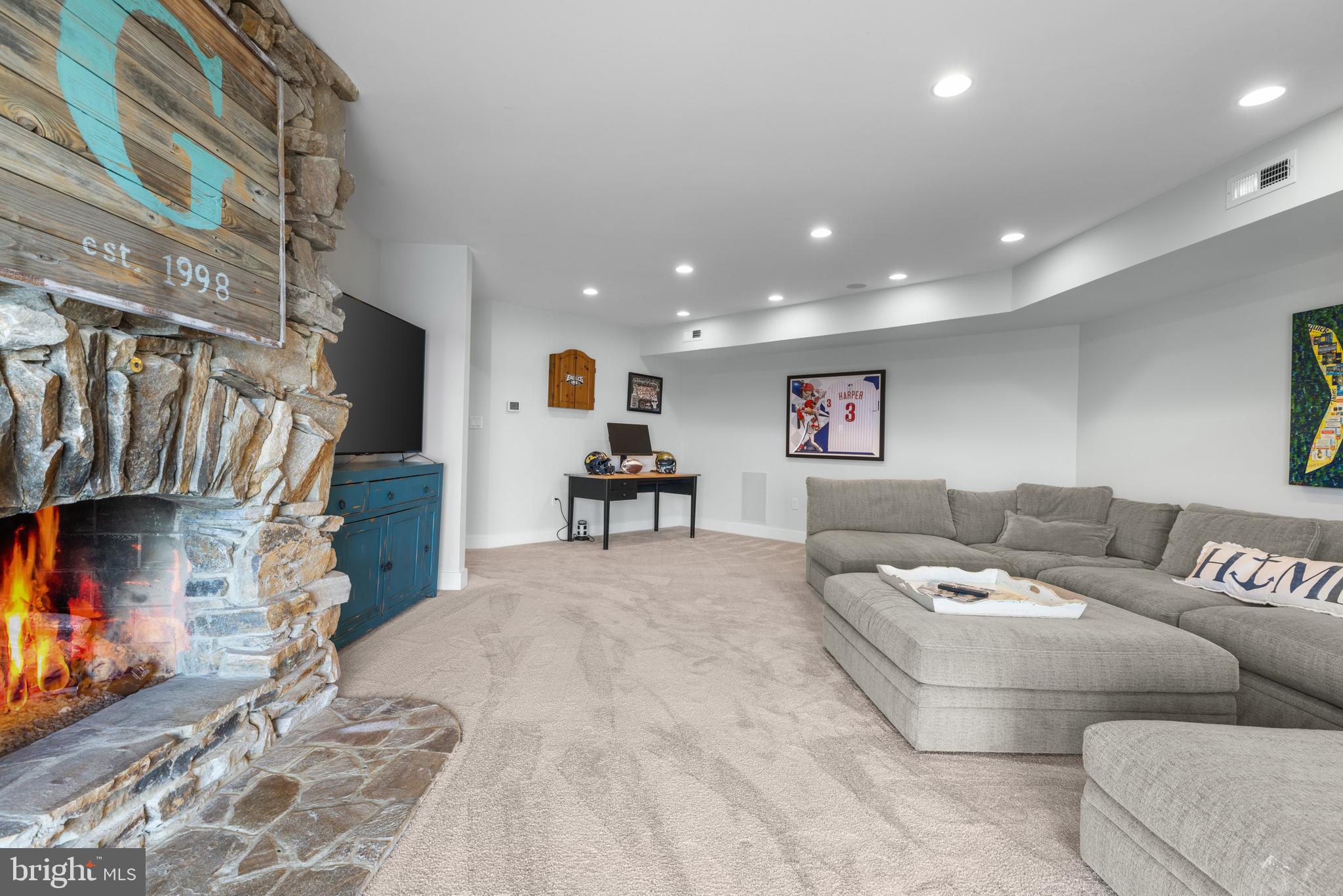 1252 Fenwick Garth Arnold, MD 21012 - Photo 46 of 85 Cozy Space for Lounging or Home Office