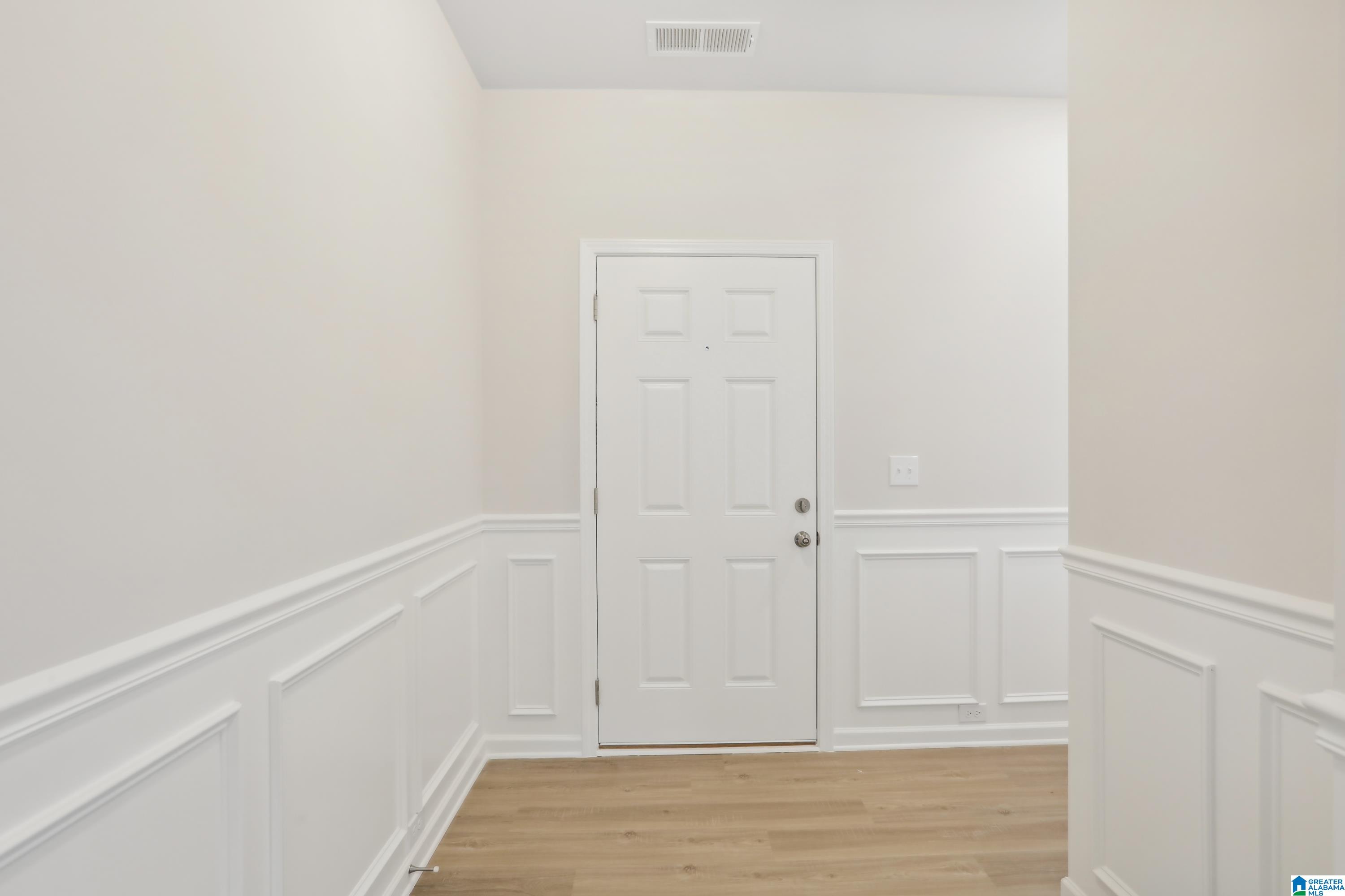 2045 Vly Run Leeds, AL 35094 - Photo 11 of 18