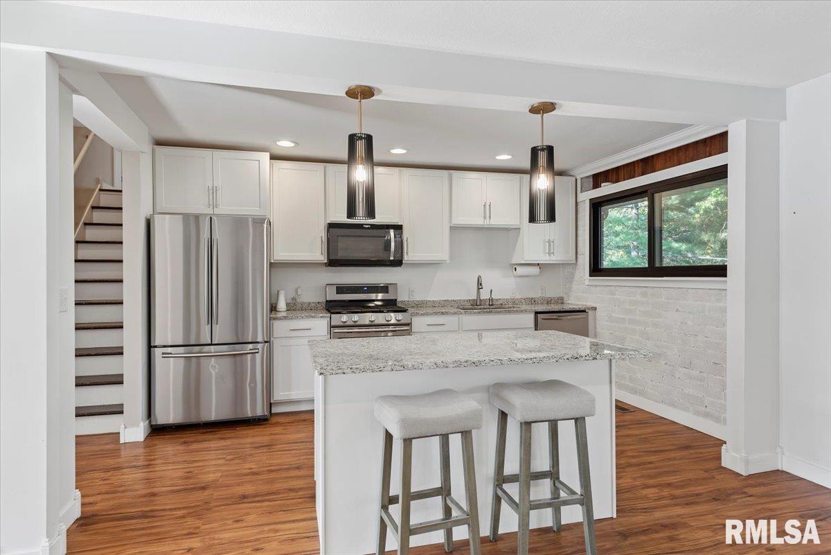 11 Bonnie Brook Road Chatham, IL 62629 - Photo 8 of 27