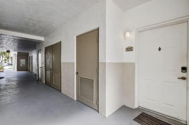 $2,400 | 11011 Legacy Lane, Unit 105, Palm Beach Gardens, FL 33410