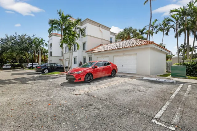 $2,400 | 11011 Legacy Lane, Unit 105, Palm Beach Gardens, FL 33410