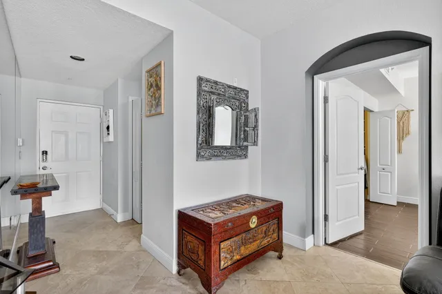 $2,400 | 11011 Legacy Lane, Unit 105, Palm Beach Gardens, FL 33410