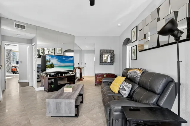 $2,400 | 11011 Legacy Lane, Unit 105, Palm Beach Gardens, FL 33410