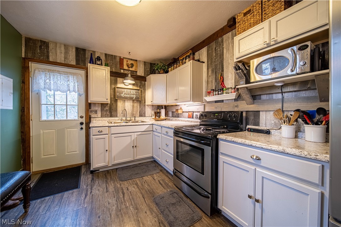 35166 Ridge Road Willoughby, OH 44094 - Photo 19 of 35 Gallery Image 19