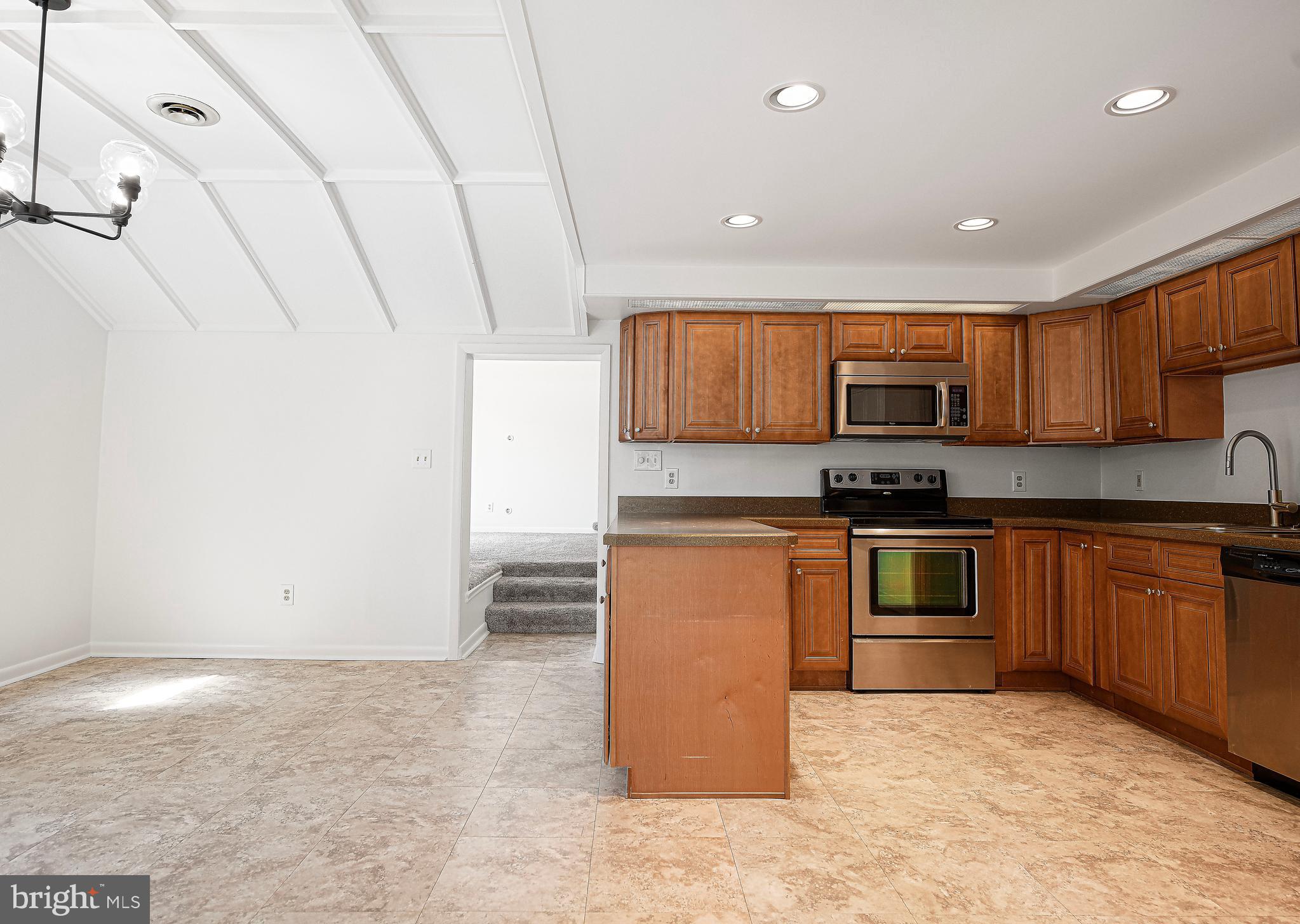 8724 Littlewood Road Baltimore, MD 21234 - Photo 13 of 30 Spacious
