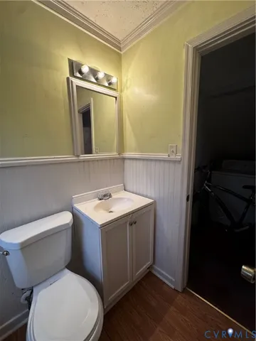 $290,000 | 5606 Lakeside Avenue, Henrico, VA 23228