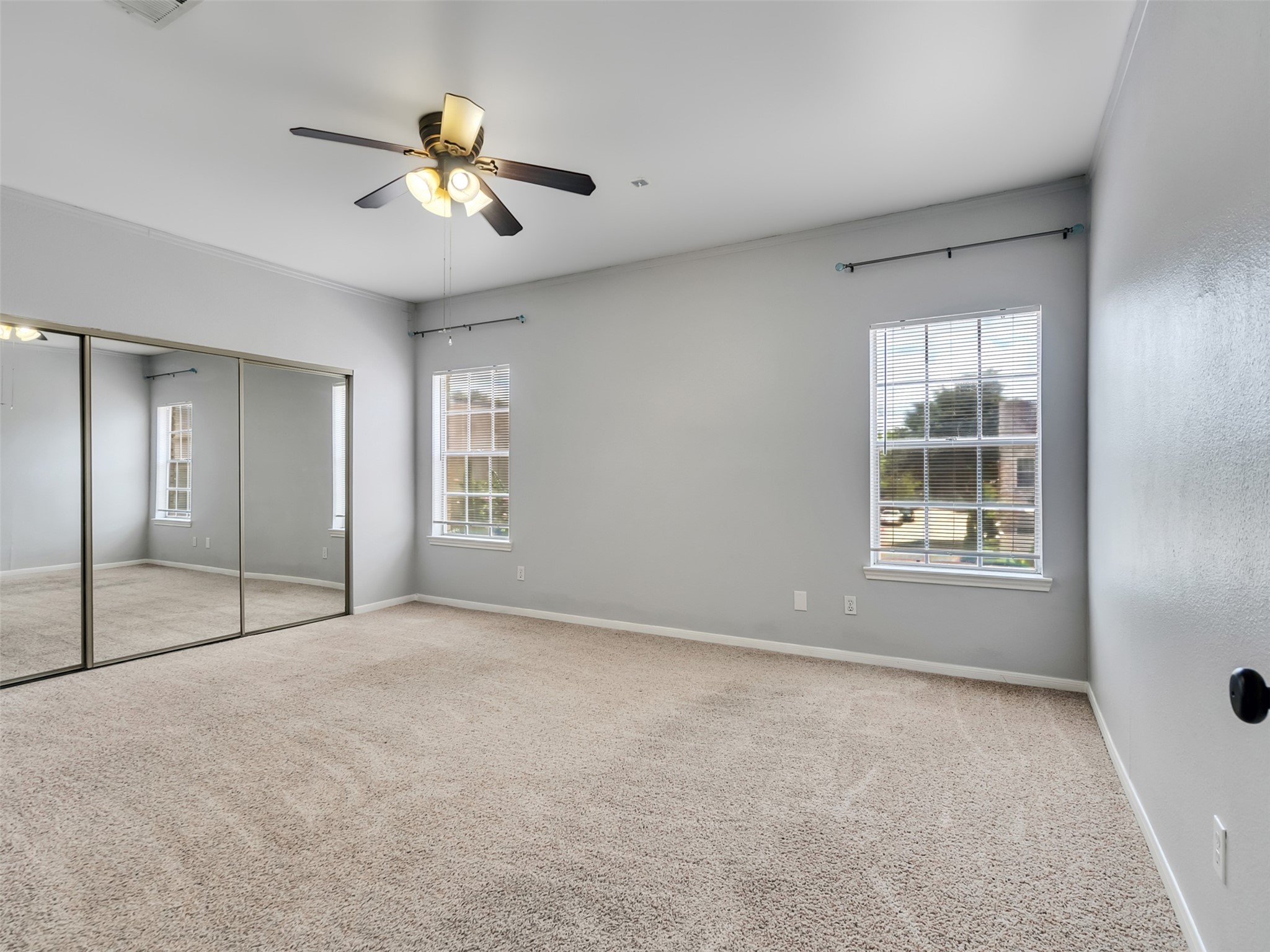 4001 Tanglewilde Street, Unit 605 Houston, TX 77063 - Photo 16 of 29 a view of an empty room with a window