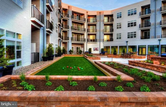 $2,436 | 131 Bridge Street, Unit 1B11308, Phoenixville, PA 19460