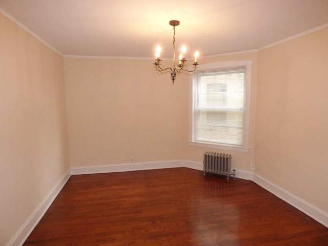 2425 West Foster Avenue, Unit 2E Chicago, IL 60625 - Photo 5 of 12