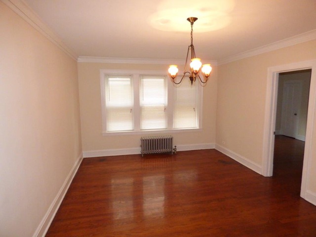 2425 West Foster Avenue, Unit 2E Chicago, IL 60625 - Photo 6 of 12
