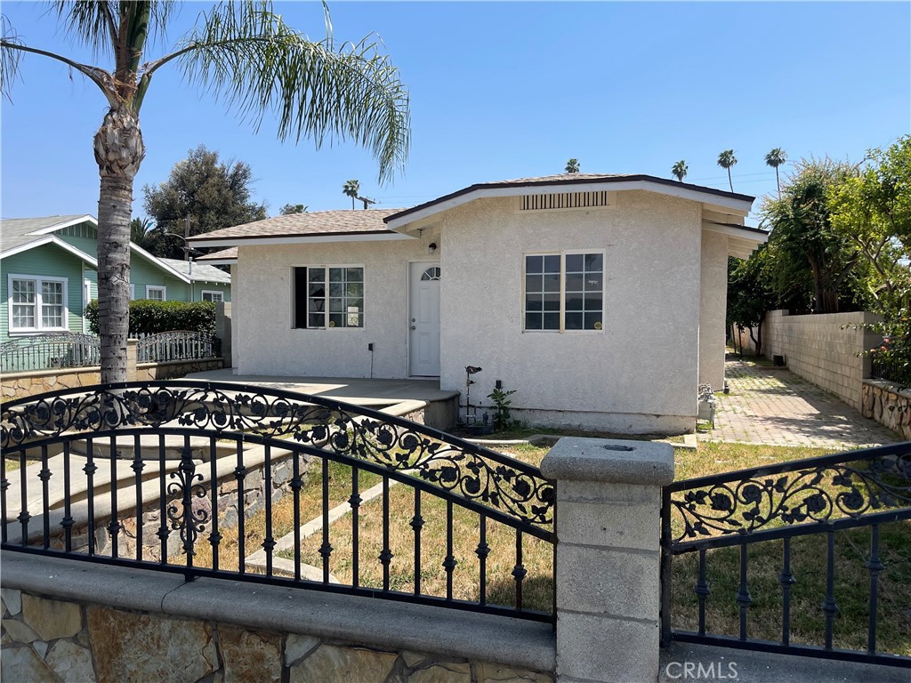 1960 Loma Vista front house