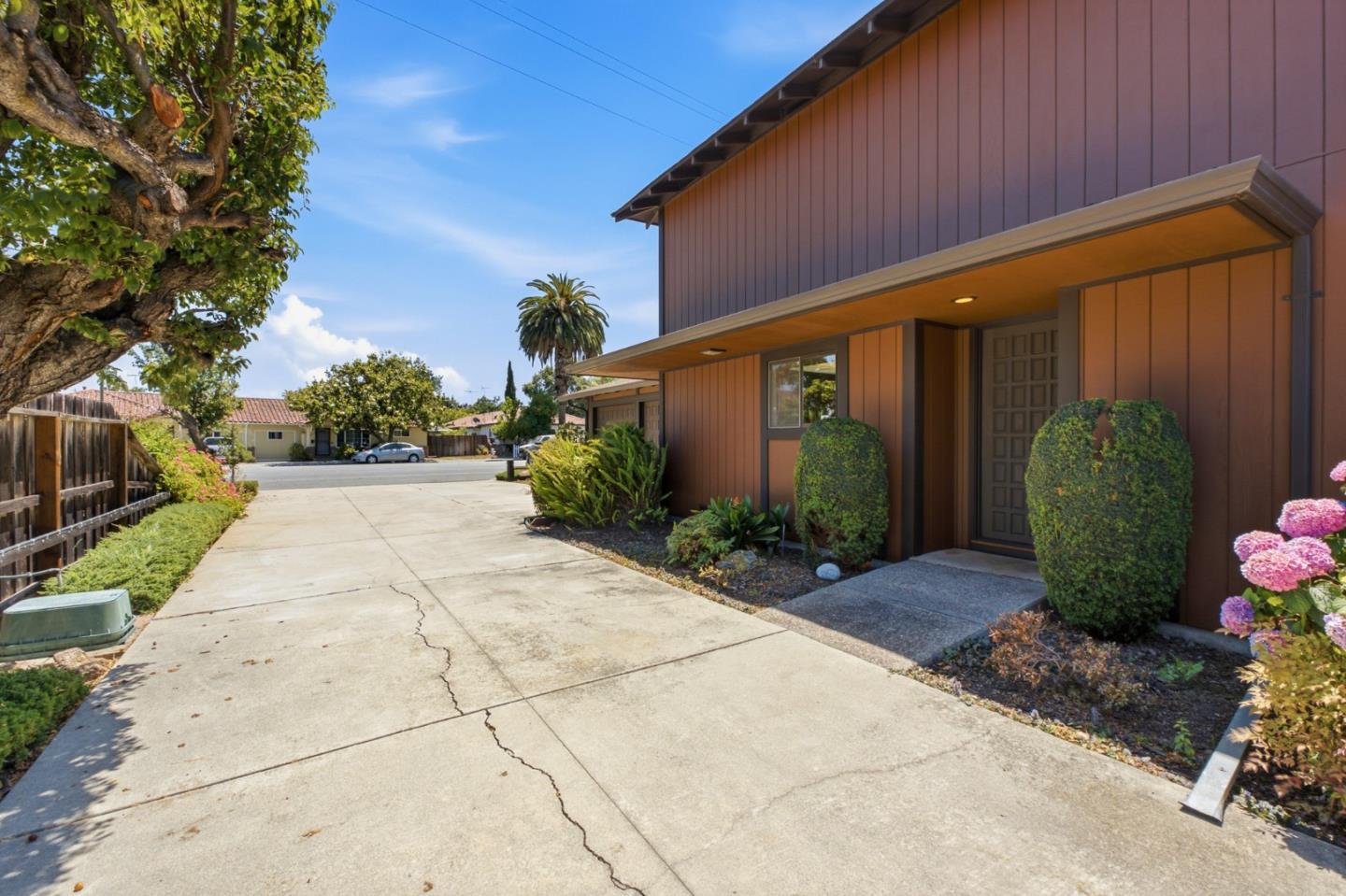 888 North Rengstorff Avenue Mountain View, CA 94043 - Photo 6 of 39