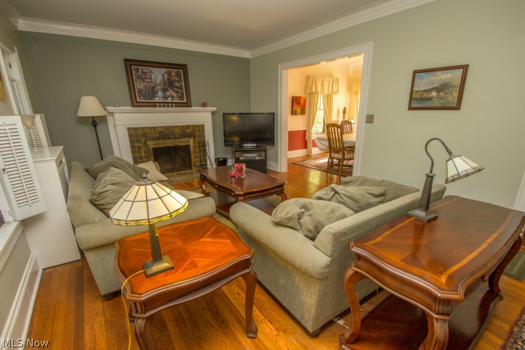 2624 Exeter Road Cleveland, OH 44118 - Photo 2 of 6 Gallery Image 2