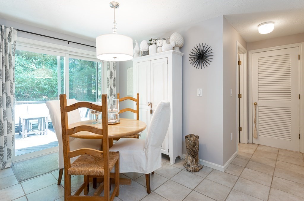 303 Fox Run Road, Unit 303 Hudson, NH 03051 - Photo 13 of 42