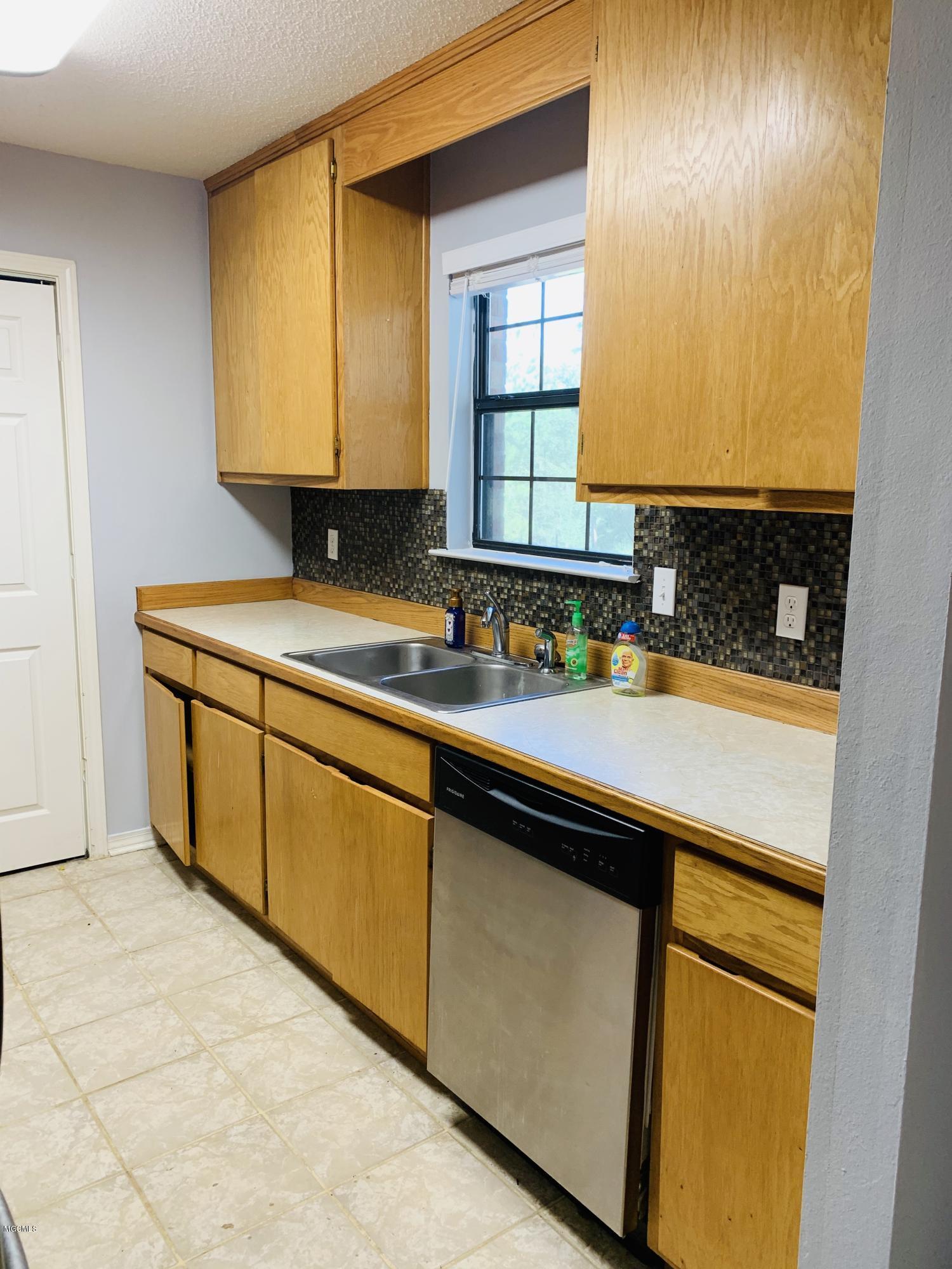 3 Wynell Road Perkinston, MS 39573 - Photo 6 of 15 7A24265D-7B31-48BD-B8E1-B117B1003C51