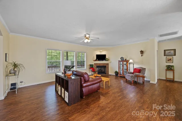 $658,000 | 1835 Neely Wingard Road, Gilbert, SC 29054