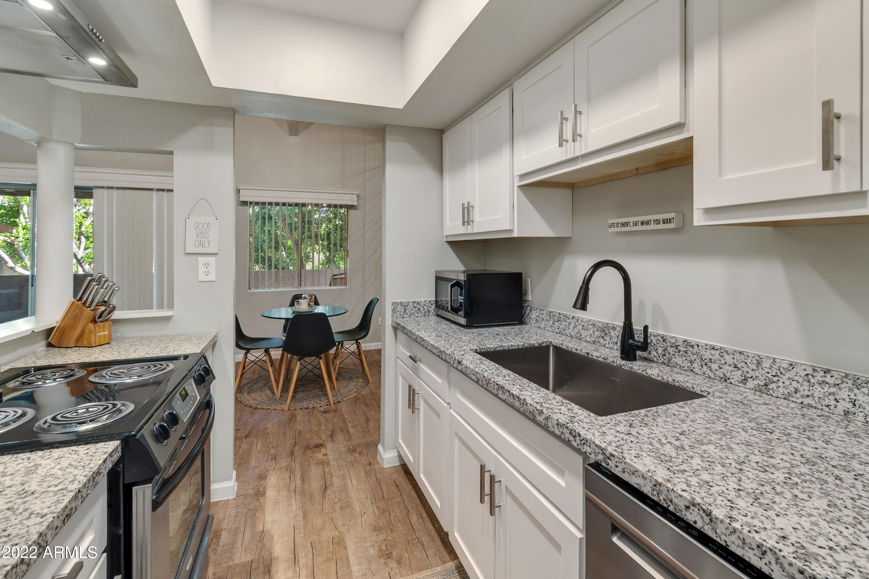 2040 South Rural Road, Unit C Tempe, AZ 85282 - Photo 7 of 18 Kitchen