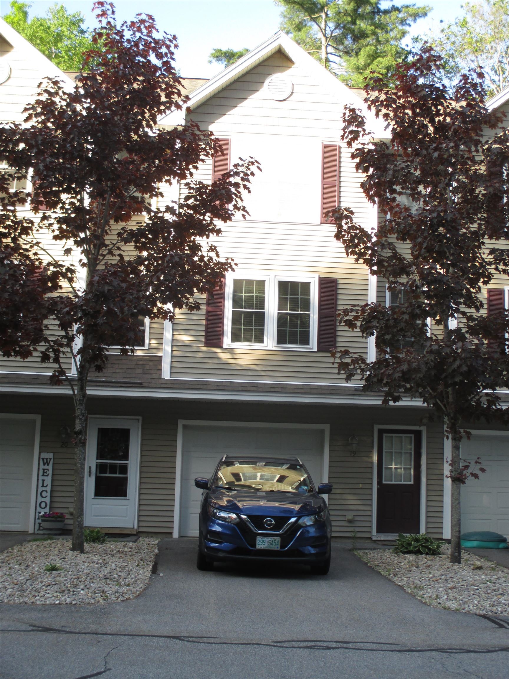 19 Split Rock Drive Rochester, NH 03839 - Photo 2 of 21