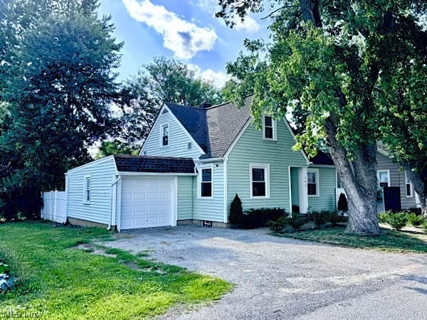 $249,900 | 109 North Broadway Street, Lodi, OH 44254