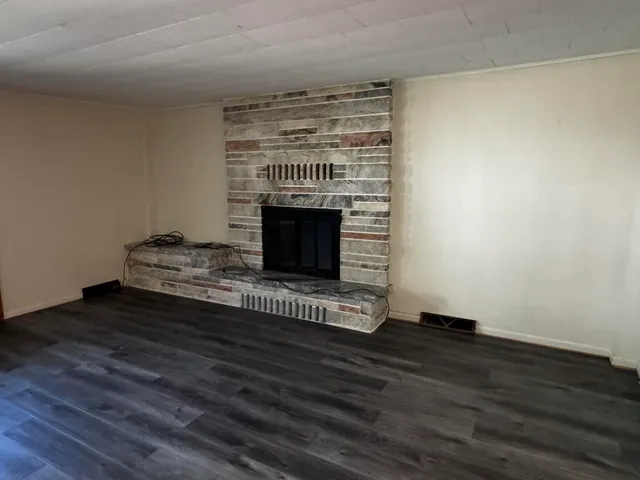 $158,000 | 213 West Montcalm Street, Greenville, MI 48838