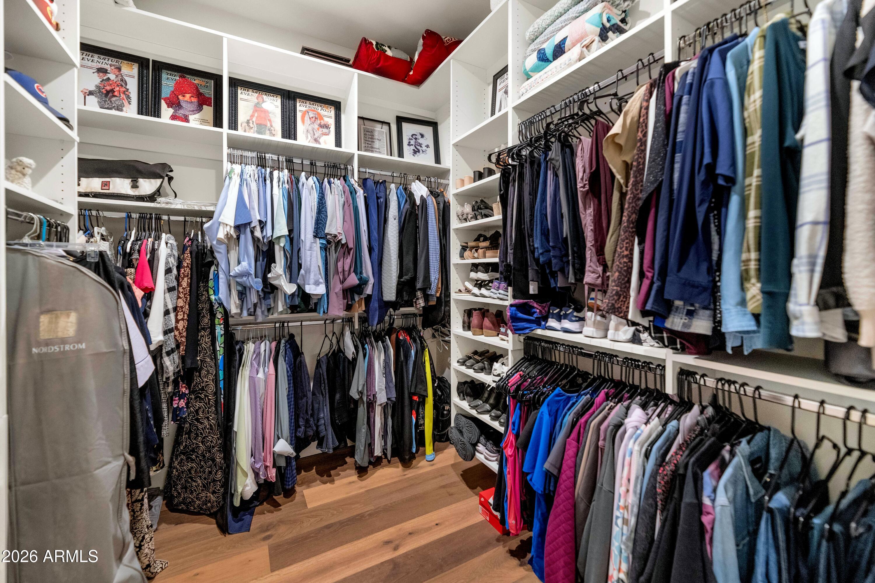 6417 North 30th Way Phoenix, AZ 85016 - Photo 20 of 48 Custom Walk-In Closet Storage