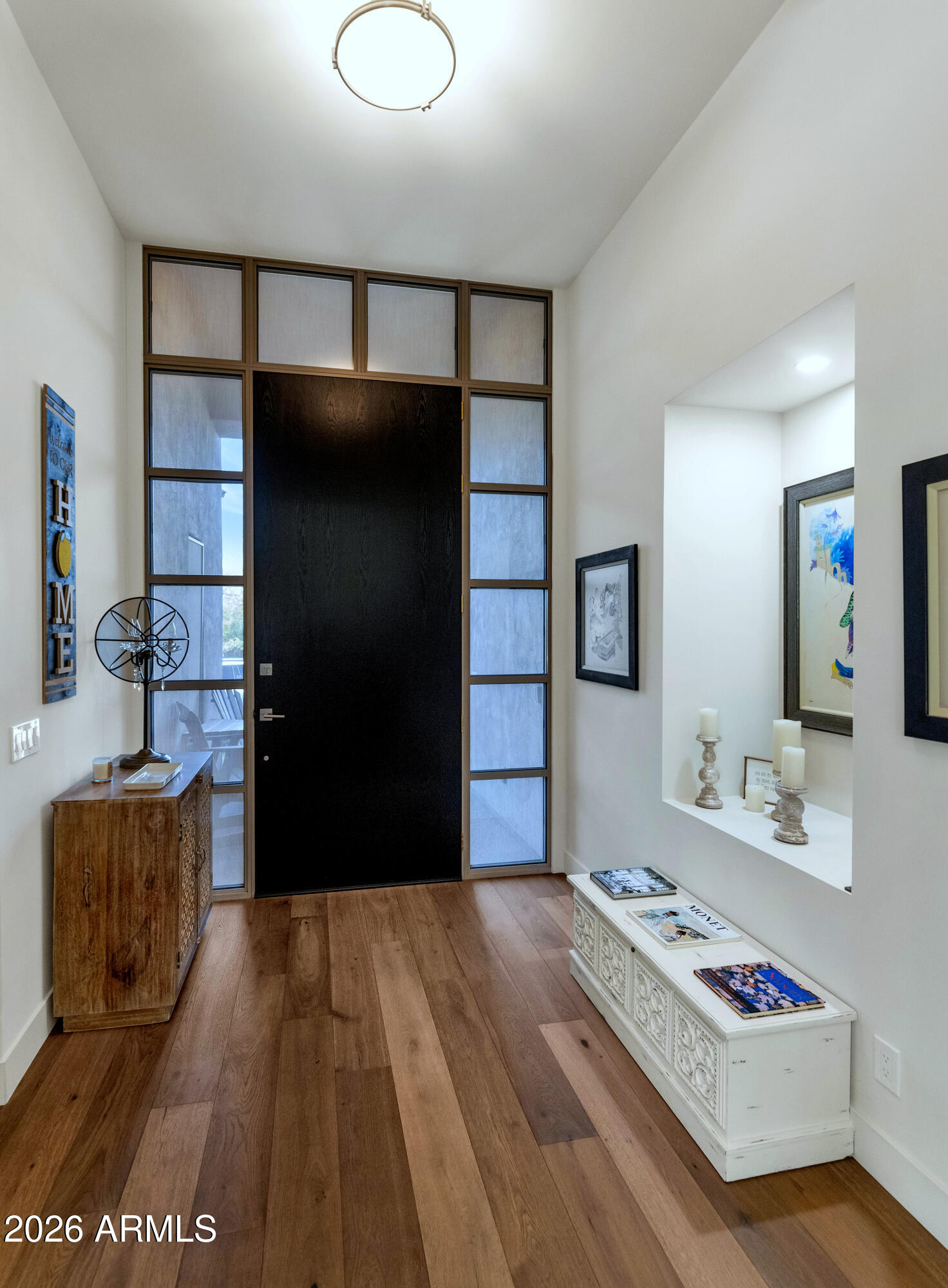 6417 North 30th Way Phoenix, AZ 85016 - Photo 24 of 48 Grand Entry with Modern Door