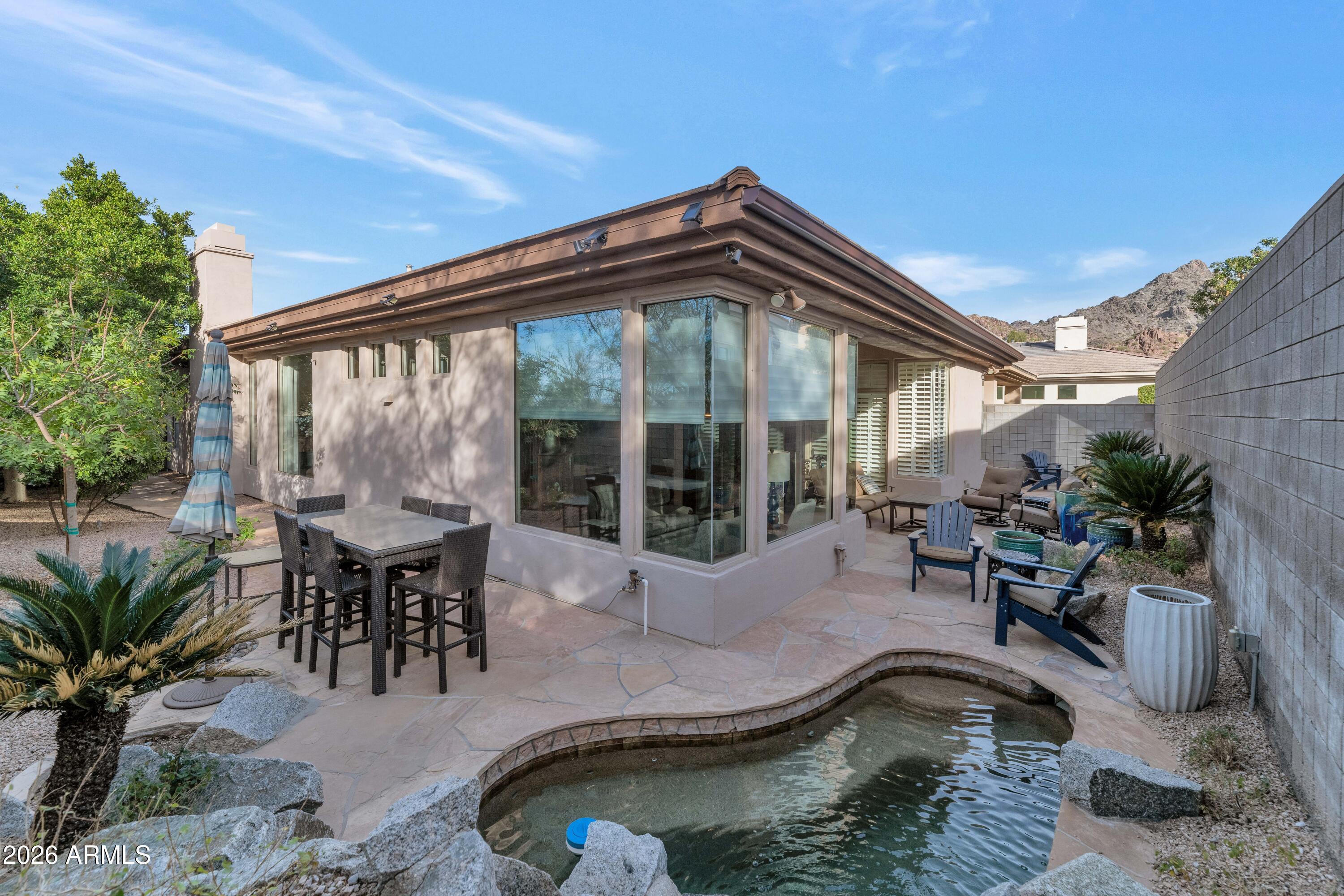 6417 North 30th Way Phoenix, AZ 85016 - Photo 35 of 48 Outdoor Patio with Seating