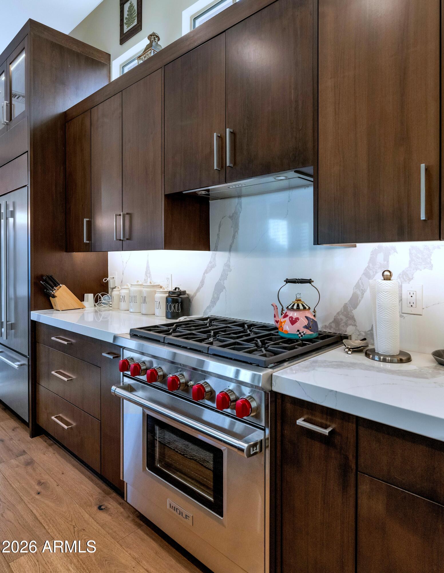 6417 North 30th Way Phoenix, AZ 85016 - Photo 10 of 48 Large Quartz Kitchen Island