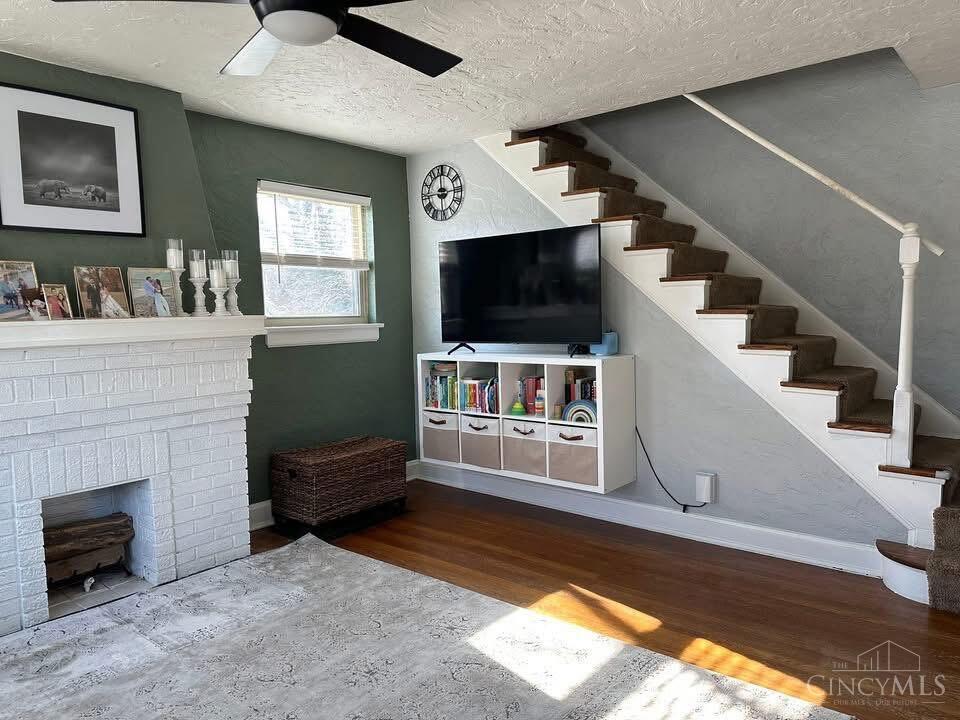 3723 Brotherton Road Cincinnati, OH 45209 - Photo 2 of 12