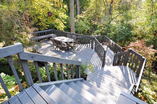 11515 Burr Oak Lane Burr Ridge, IL 60527 - Photo 3 of 16