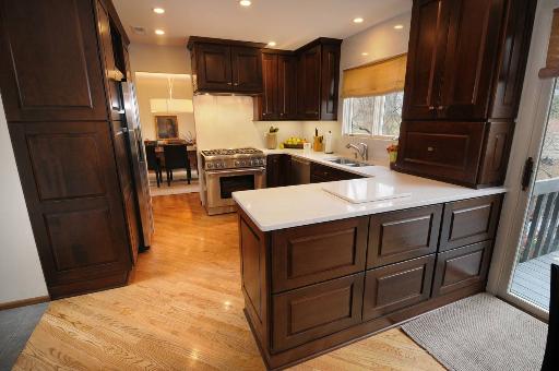 11515 Burr Oak Lane Burr Ridge, IL 60527 - Photo 8 of 16