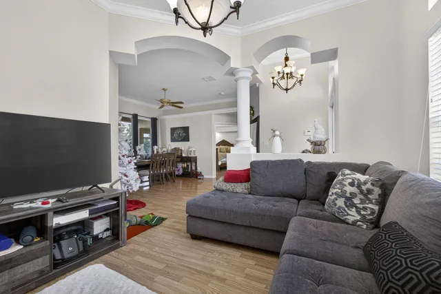 $3,750 | 146 Fernwood Crescent, Royal Palm Beach, FL 33411