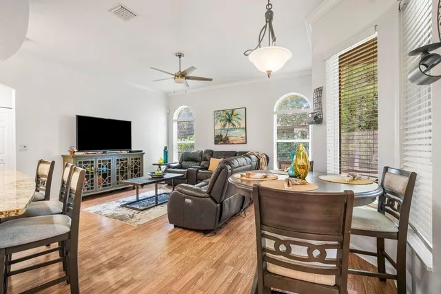 $3,750 | 146 Fernwood Crescent, Royal Palm Beach, FL 33411