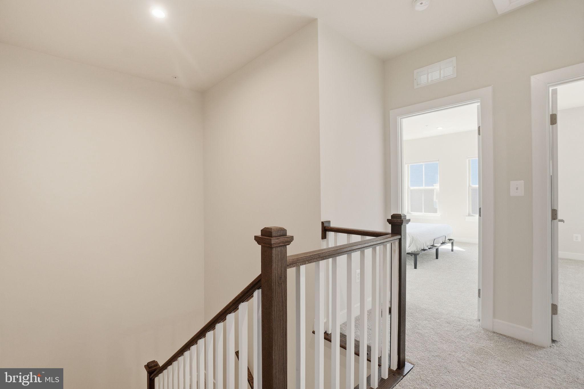 42548 Invergordon Terrace Sterling, VA 20166 - Photo 14 of 30