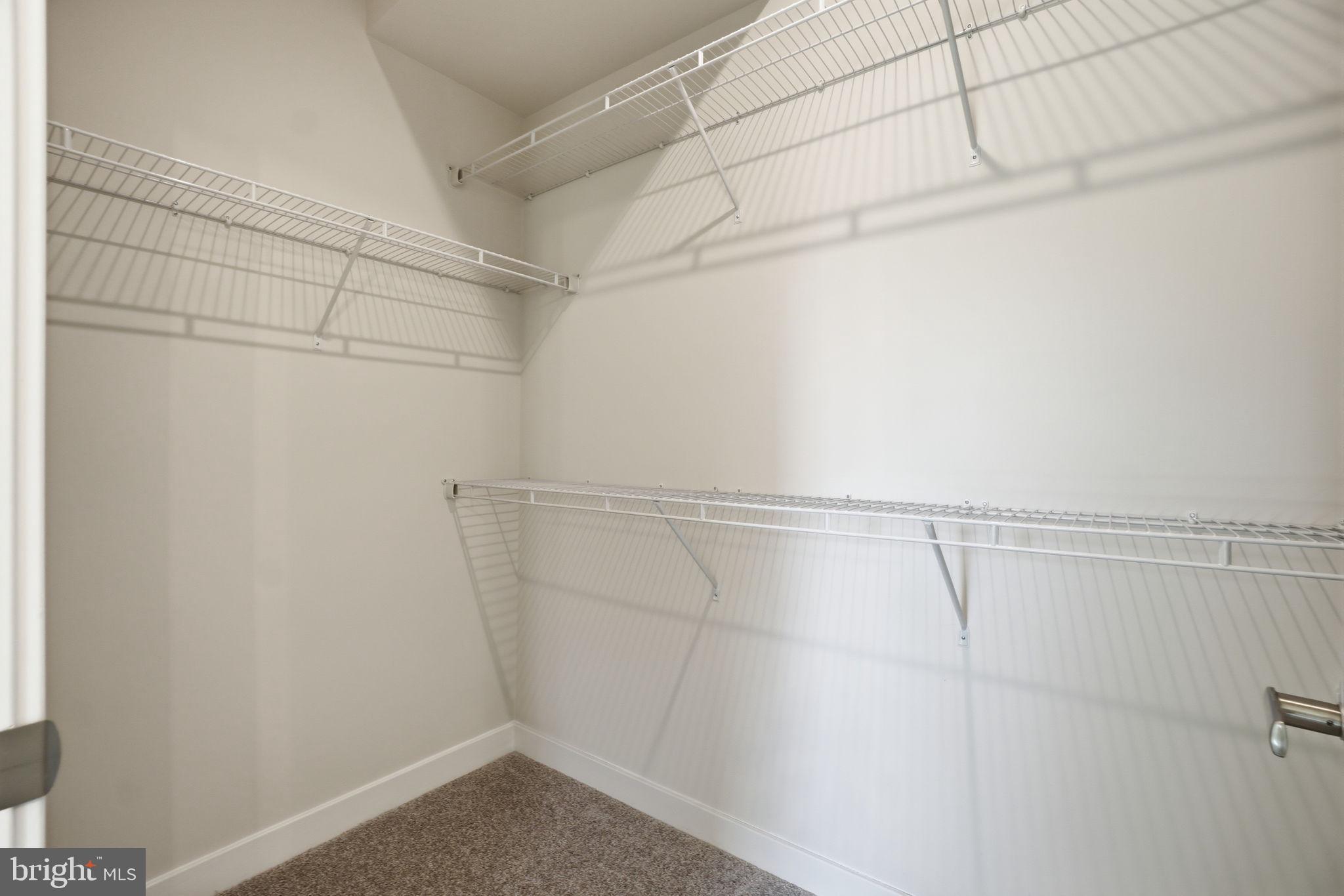 42548 Invergordon Terrace Sterling, VA 20166 - Photo 19 of 30