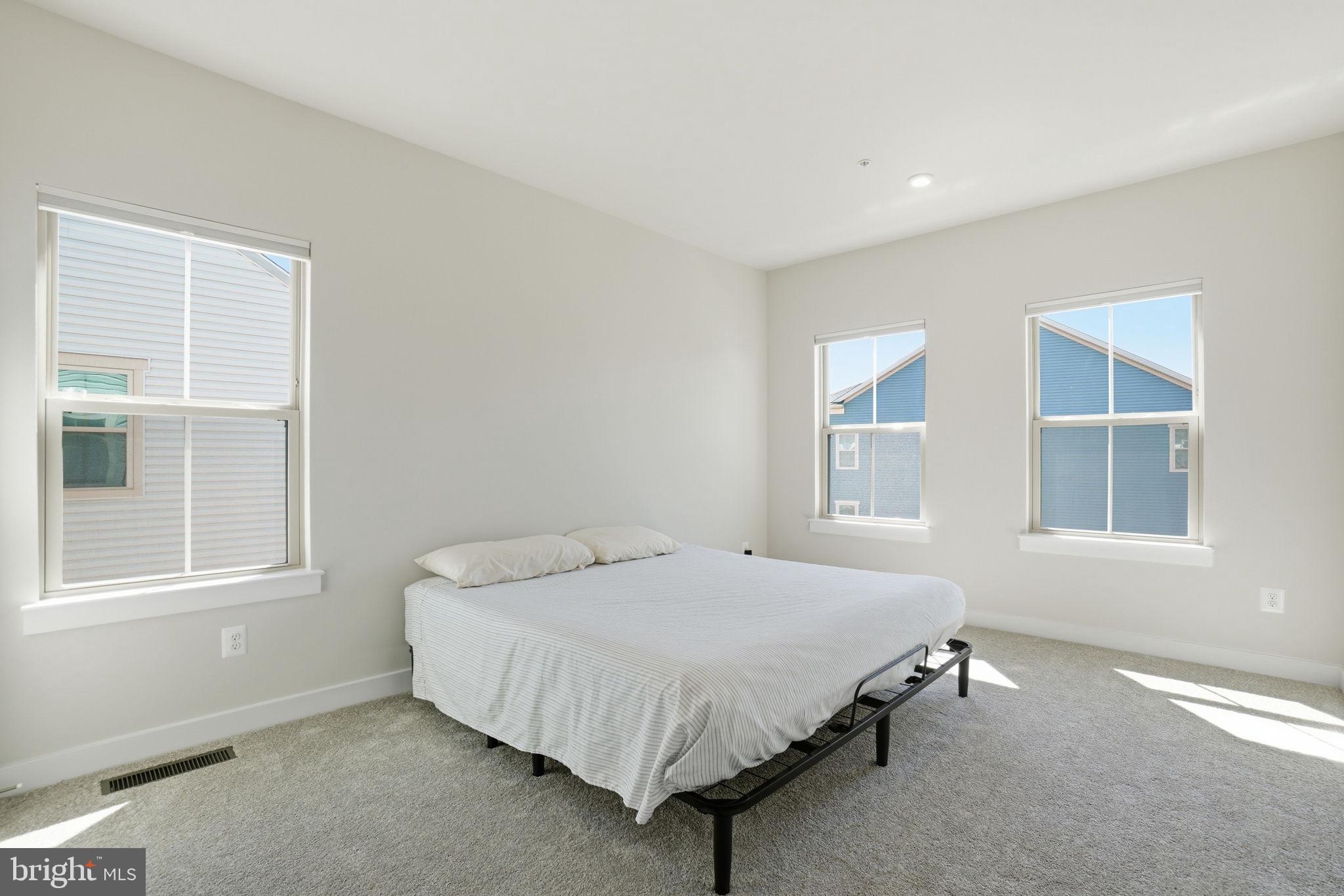 42548 Invergordon Terrace Sterling, VA 20166 - Photo 20 of 30