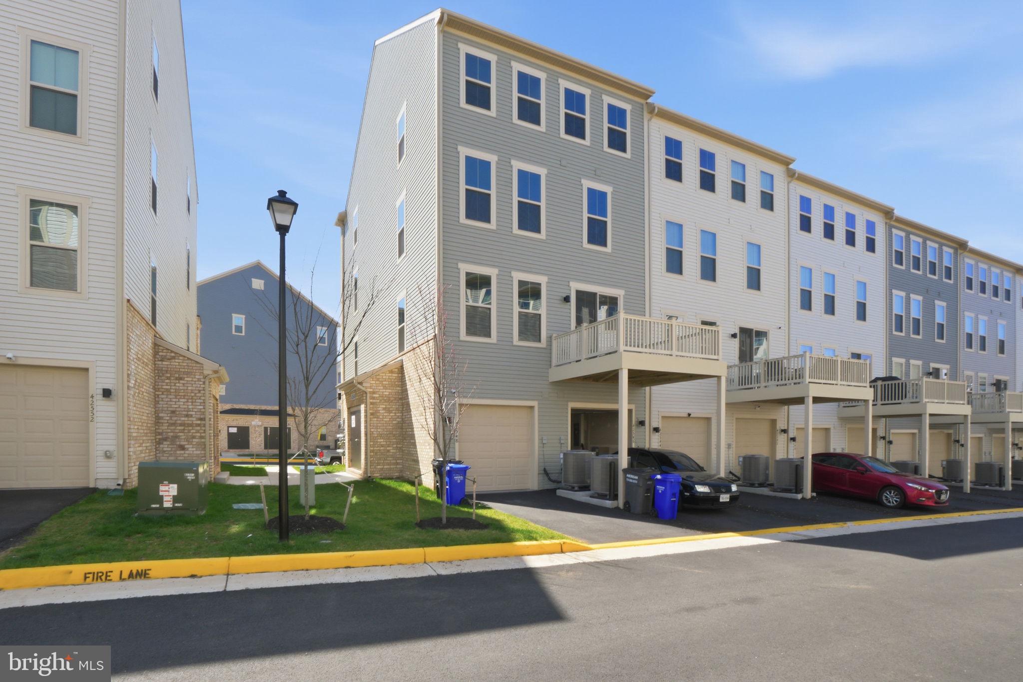 42548 Invergordon Terrace Sterling, VA 20166 - Photo 30 of 30