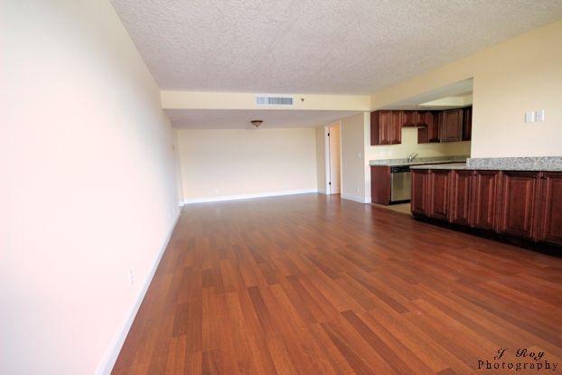 1648 Jupiter Cove Drive Jupiter, FL 33469 - Photo 7 of 21 Living Room
