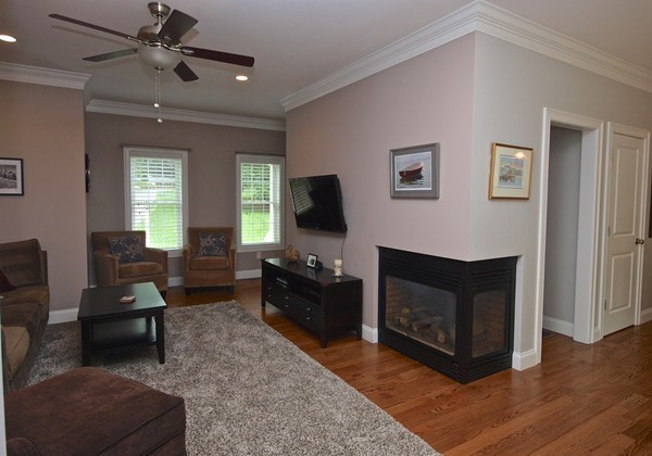 4 Fairview Road Canton, MA 02021 - Photo 8 of 25 Gallery Image 8