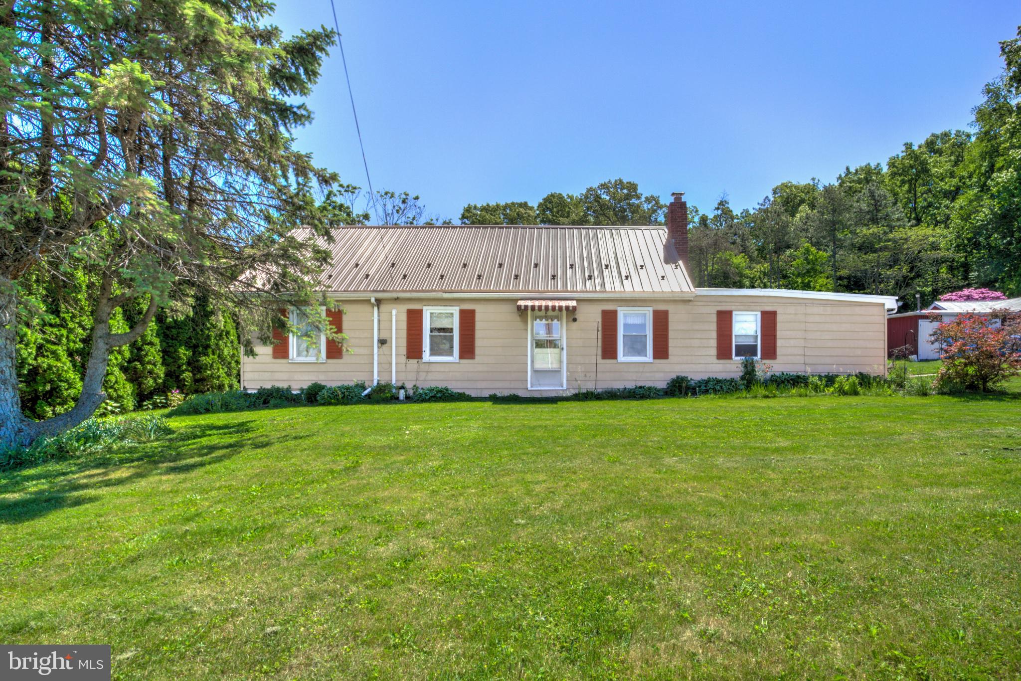 3472 Messersmith Road York, PA 17408 - Photo 1 of 41 Charming home on lush green grounds.