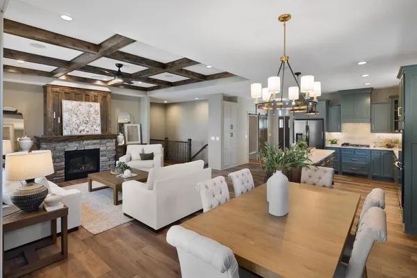 $1,150,000 | 9998 211th Court North, Forest Lake, MN 55025