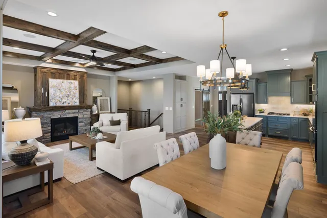 $1,150,000 | 9998 211th Court North, Forest Lake, MN 55025