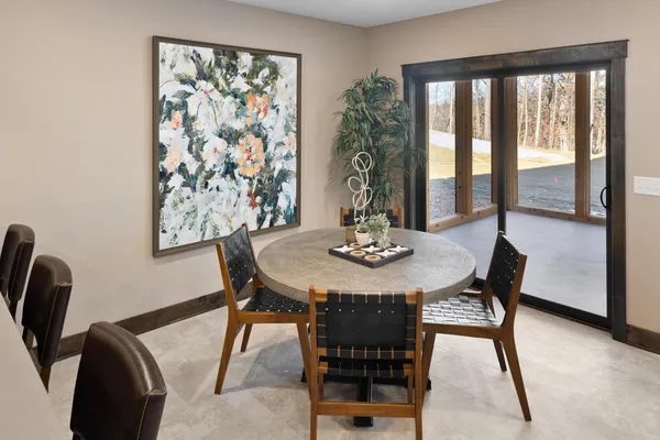 $1,150,000 | 9998 211th Court North, Forest Lake, MN 55025